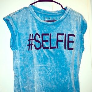 #selfie tee